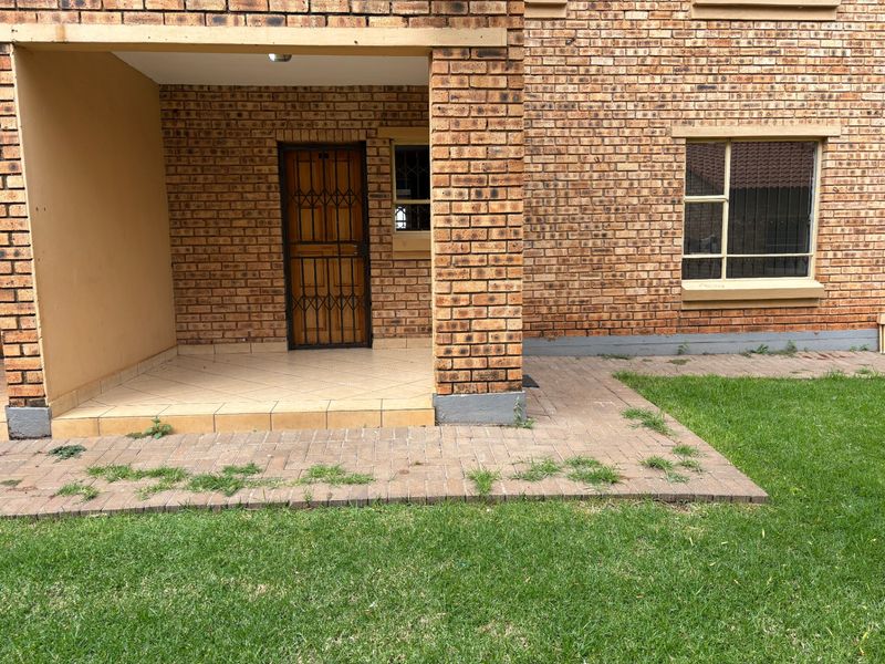 Apartment For Sale In Boksburg - Photo 2