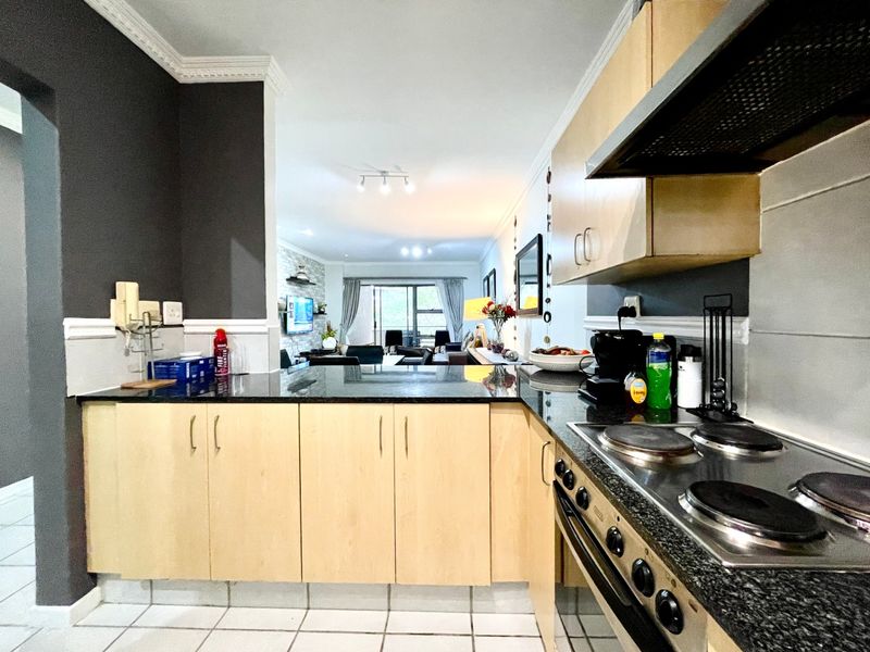 Apartment Rental Monthly In Sandton - Photo 7