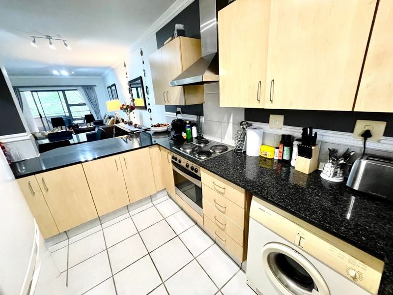 Apartment Rental Monthly In Sandton - Photo 9