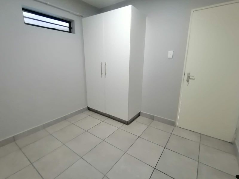 Apartment Pending Sale In Midrand - Photo 7