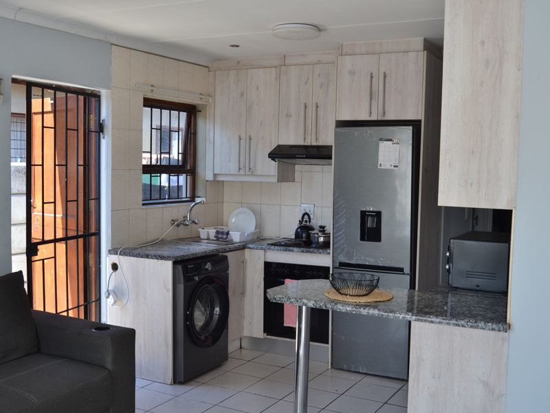 House Sold In Kuils River - Photo 2