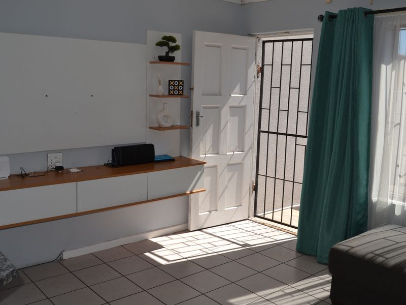 House Sold In Kuils River - Photo 6