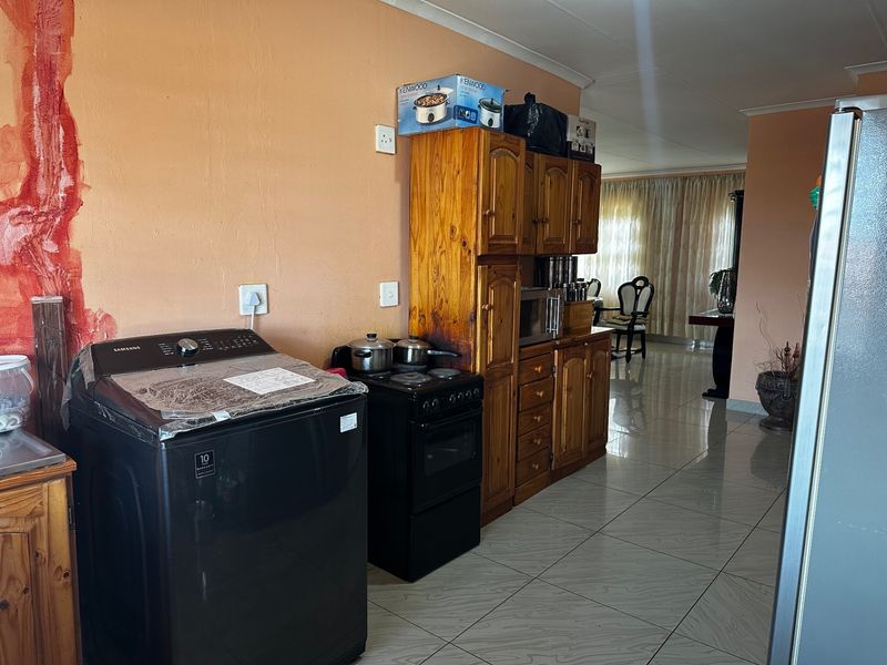 House For Sale In Krugersdorp - Photo 5