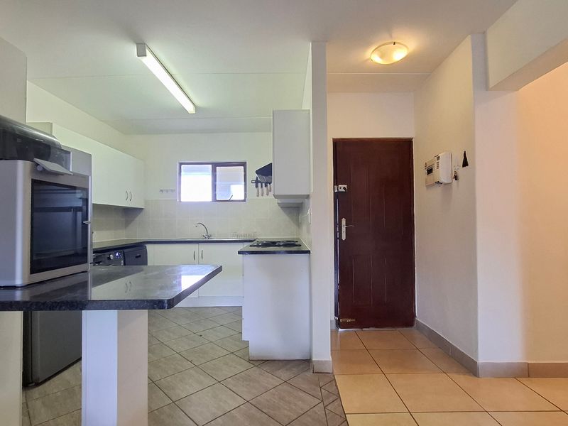 Apartment For Sale In Sandton - Photo 6
