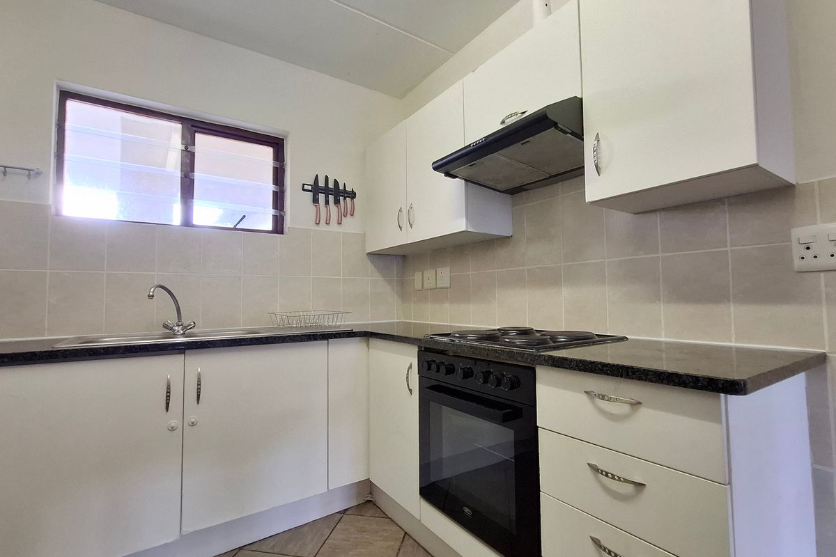 Apartment For Sale In Sandton - Photo 5