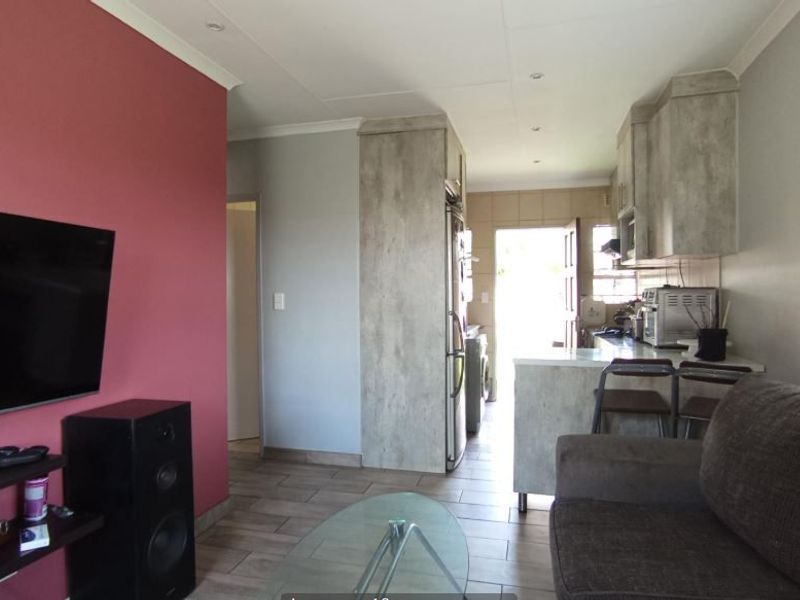 House For Sale In Midrand - Photo 9