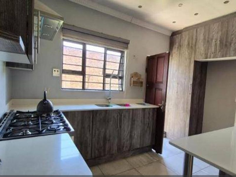 House For Sale In Boksburg - Photo 3
