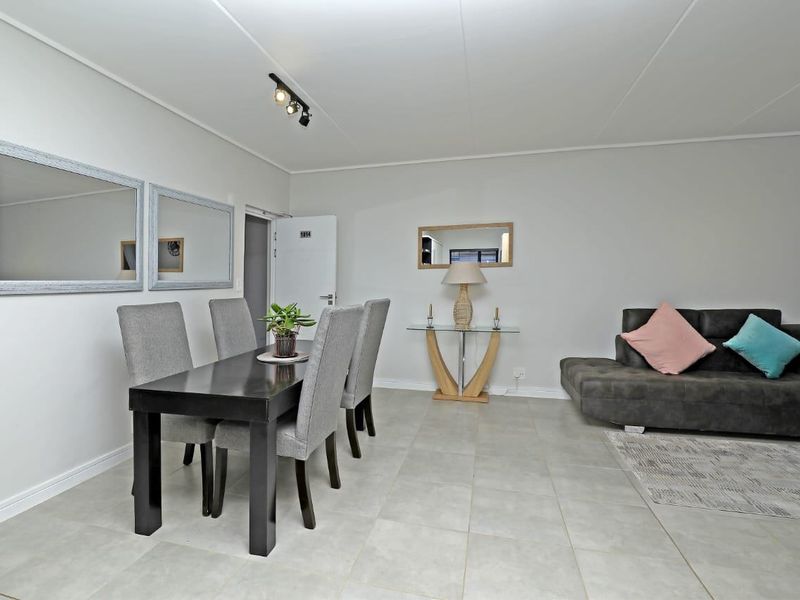 Apartment For Sale In Midrand - Photo 10