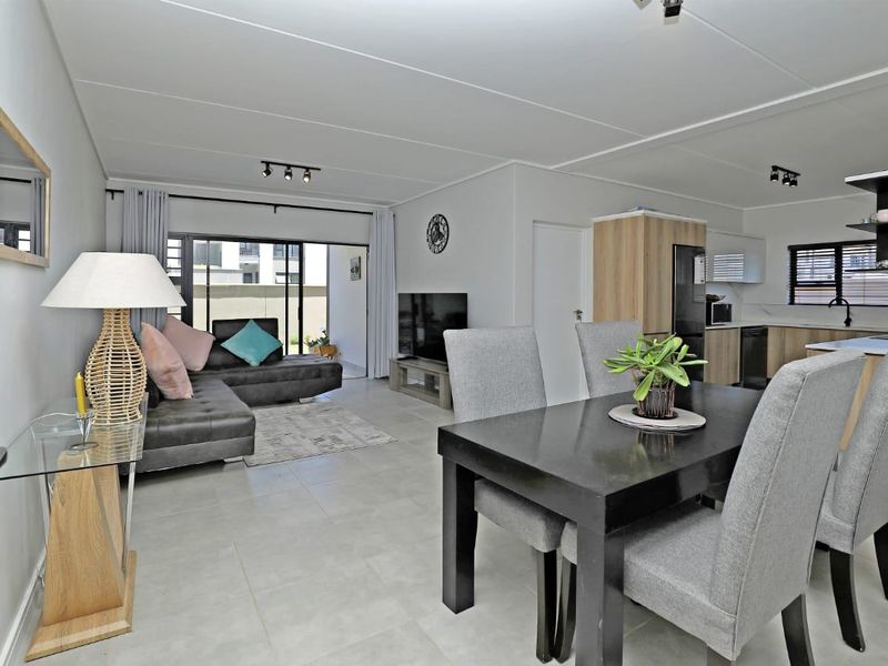 Apartment For Sale In Midrand - Photo 8