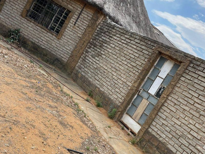 House For Sale In Orkney - Photo 2