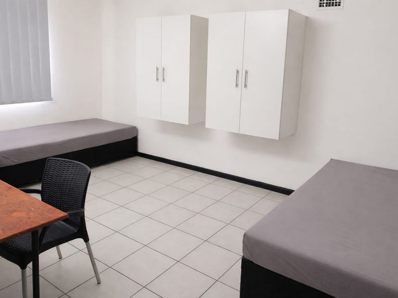 House Pending Sale In Cape Town - Photo 9