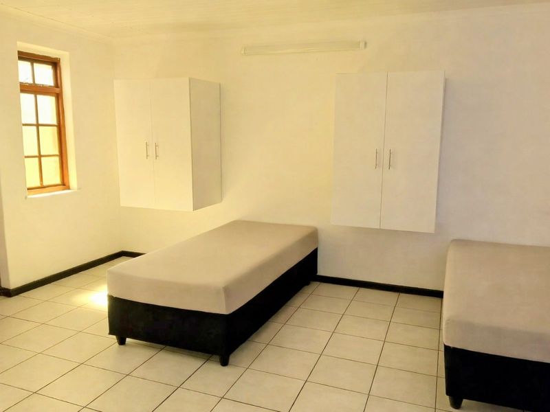 House Pending Sale In Cape Town - Photo 5