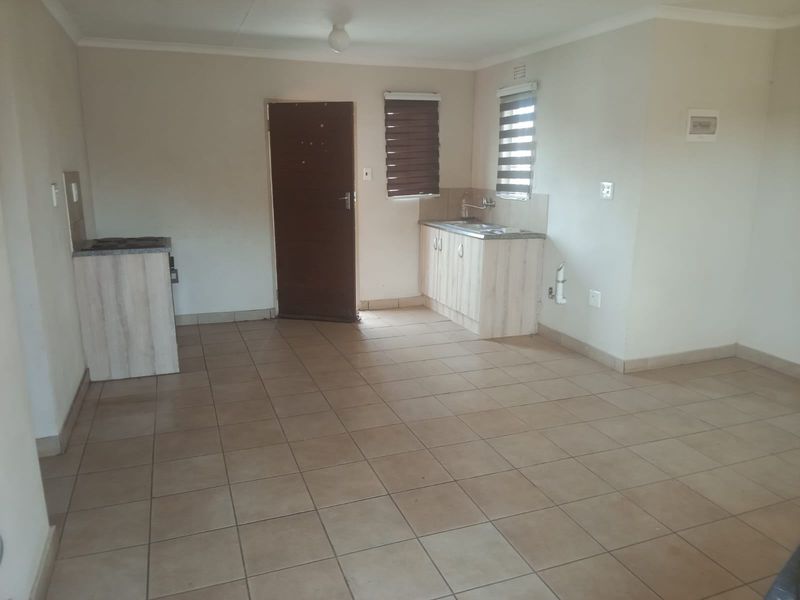 House For Sale In Alberton - Photo 7