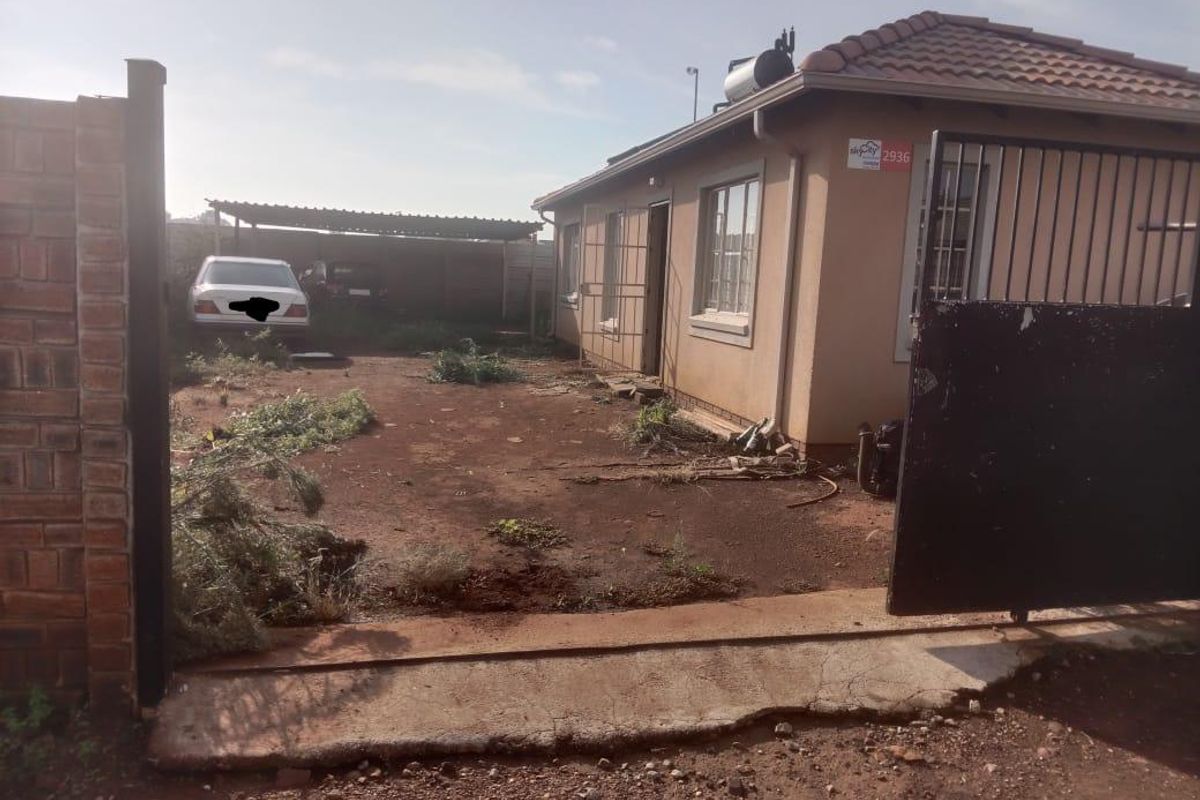 House For Sale In Alberton - Photo 3