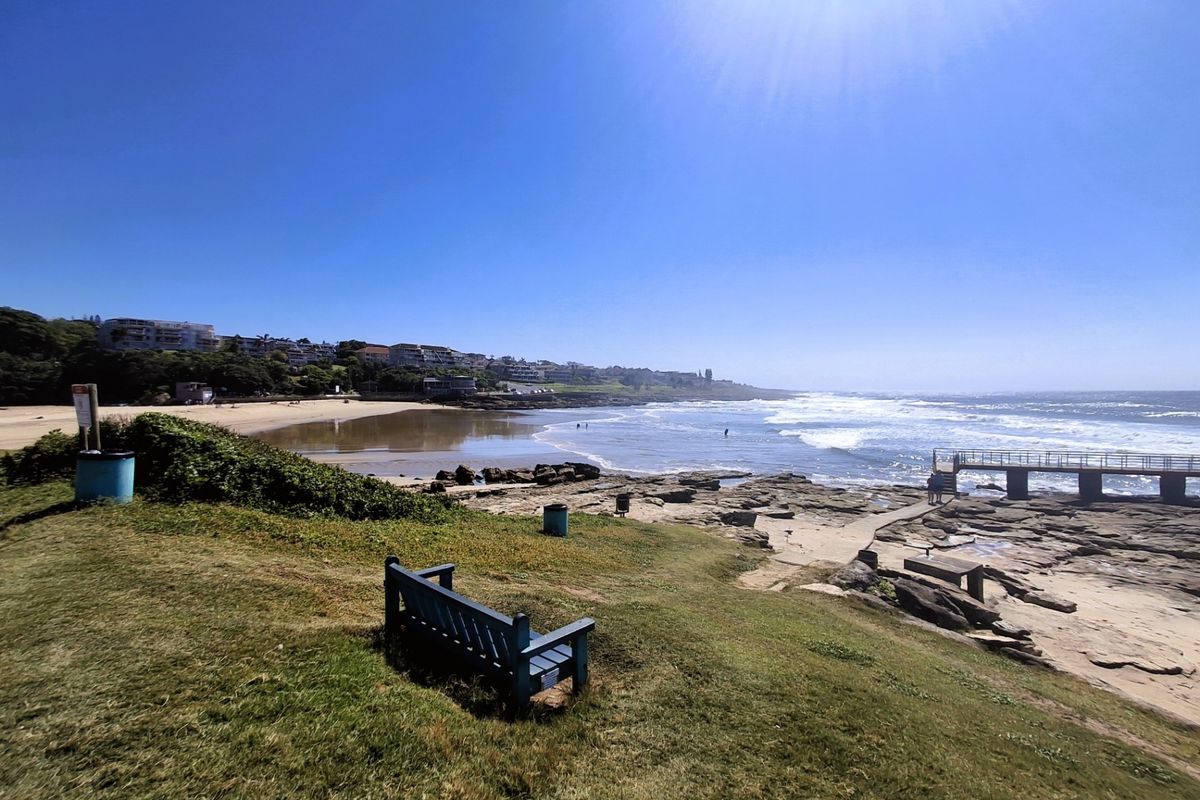 Apartment For Sale In Margate - Photo 2