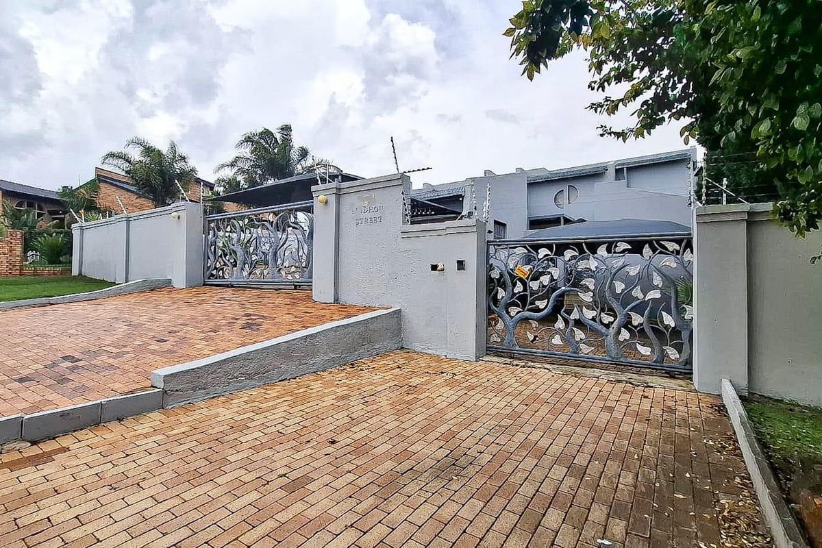 House Rental Monthly In Krugersdorp - Photo 3