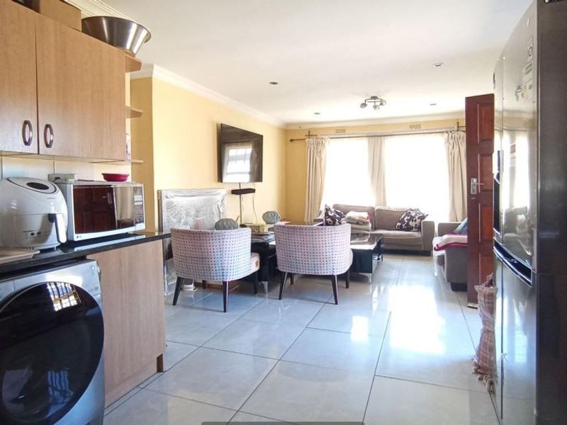 House For Sale In Midrand - Photo 5