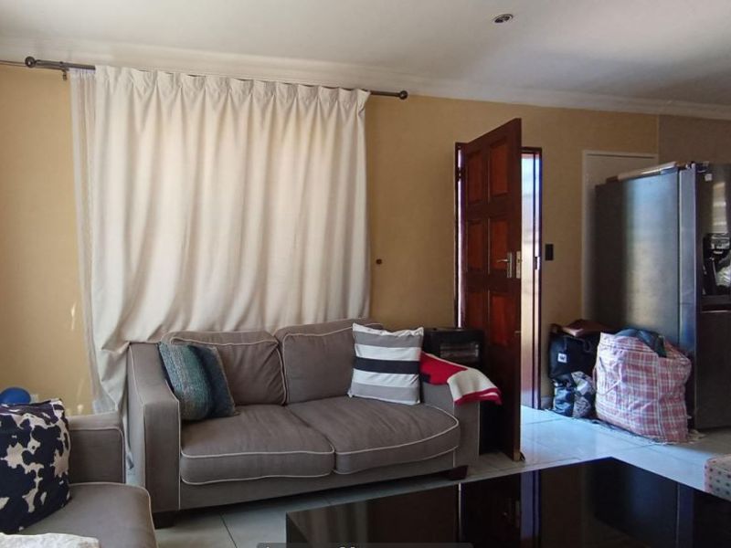 House For Sale In Midrand - Photo 4