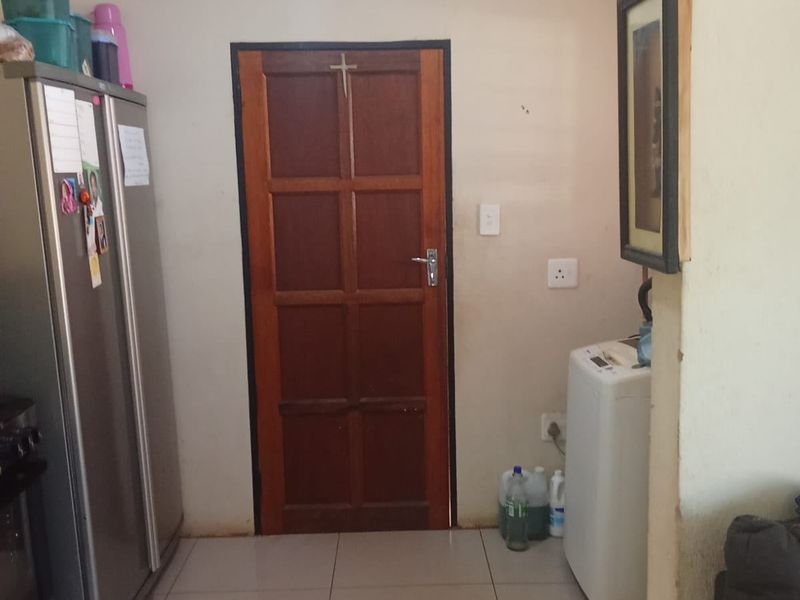 House For Sale In Soshanguve - Photo 4