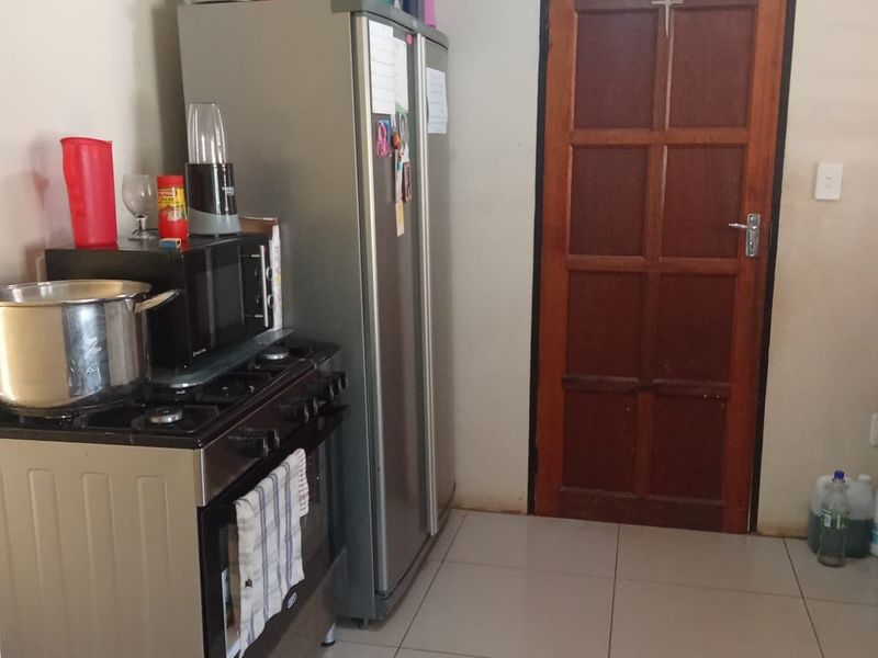 House For Sale In Soshanguve - Photo 5