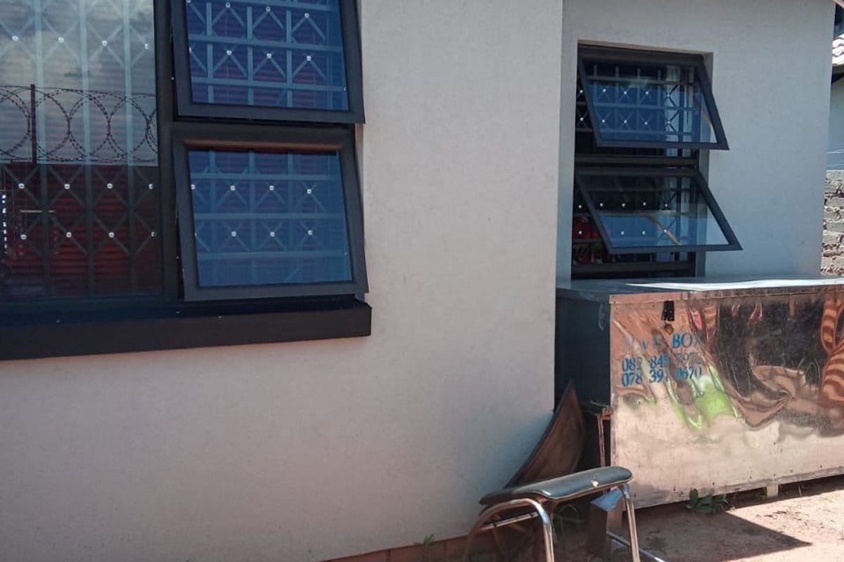 House For Sale In Soshanguve - Photo 2