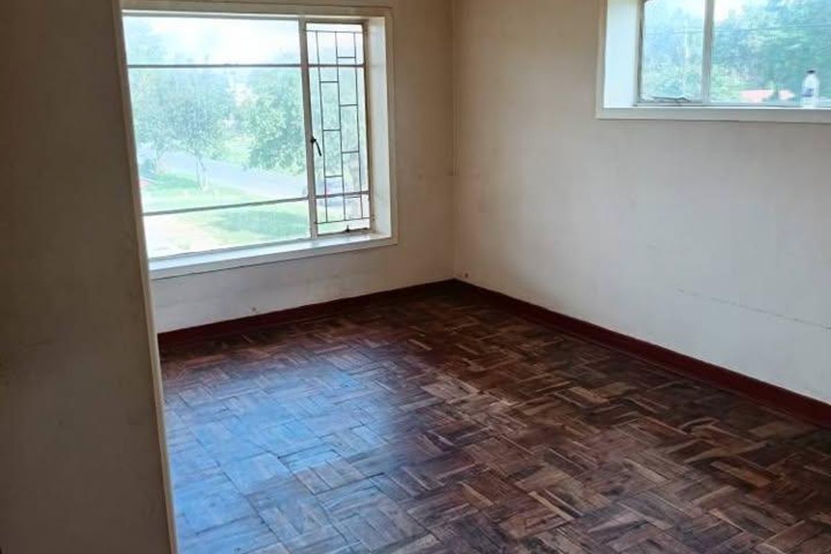Apartment For Sale In Johannesburg - Photo 4