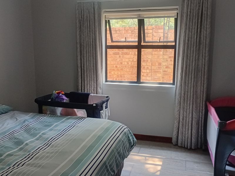 Townhouse For Sale In Pretoria - Photo 2