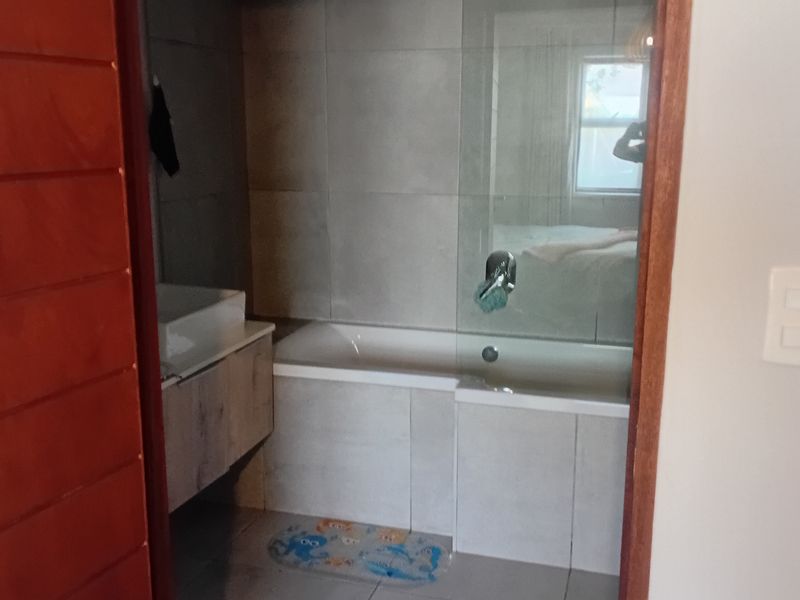 Townhouse For Sale In Pretoria - Photo 7