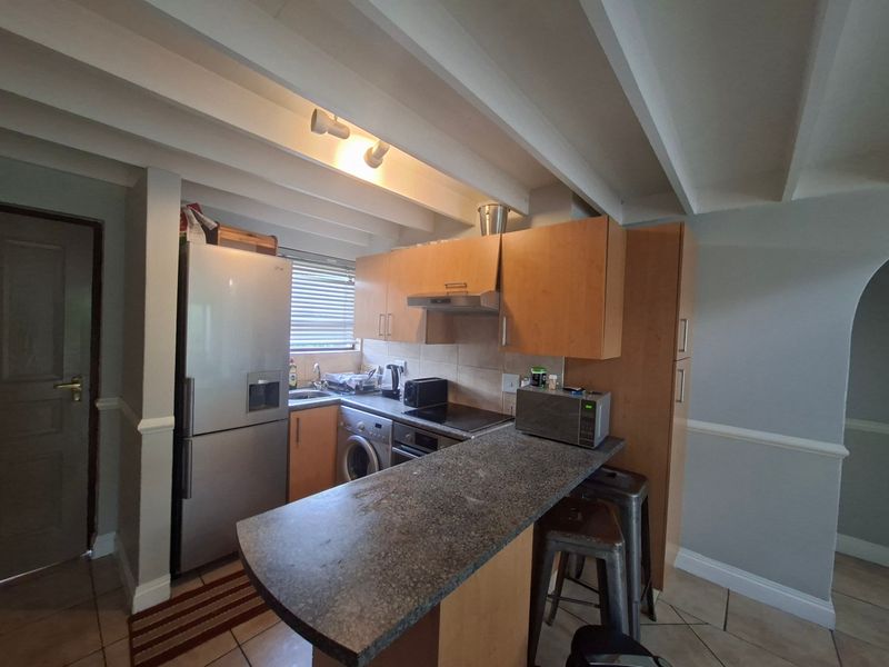 Apartment For Sale In Sandton - Photo 7