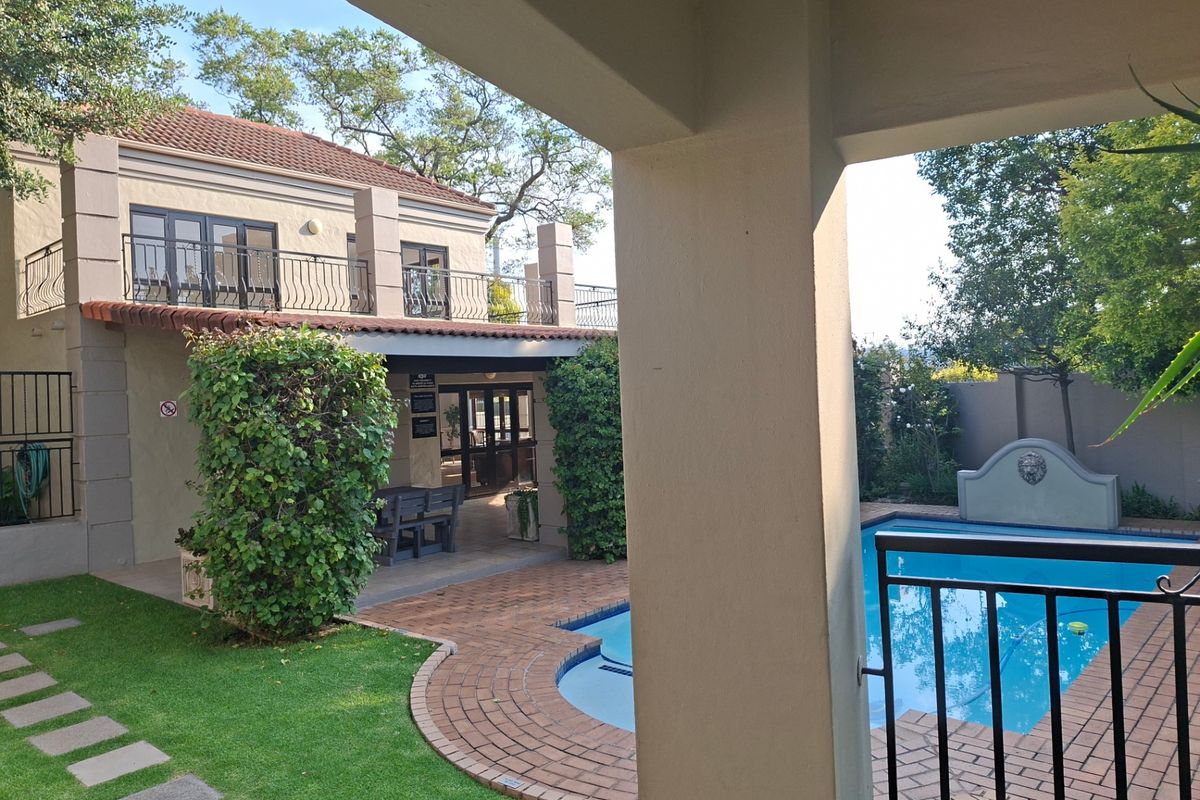 Apartment For Sale In Sandton - Photo 3