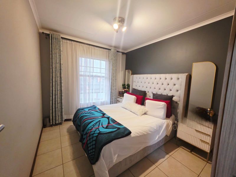 Apartment For Sale In Midrand - Photo 5