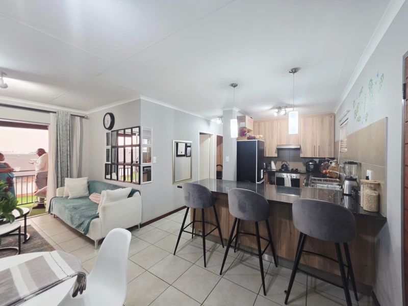 Apartment For Sale In Midrand - Photo 10