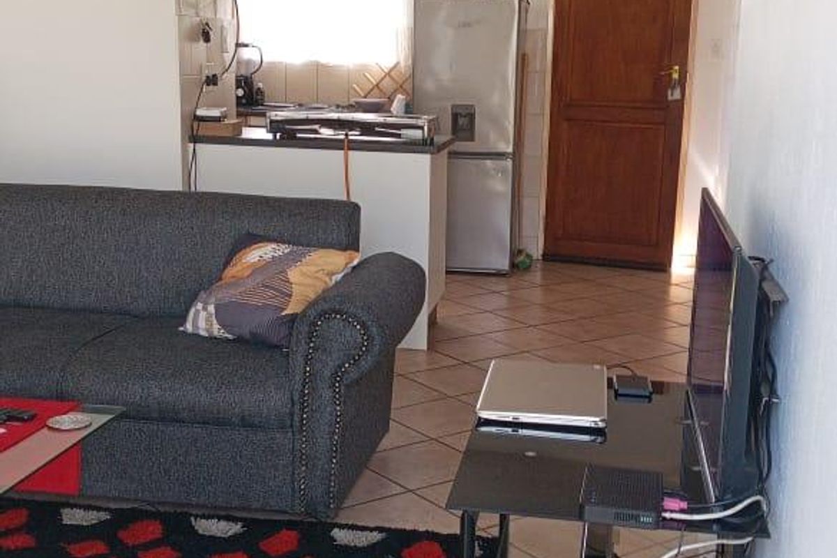 Townhouse For Sale In Pretoria - Photo 5