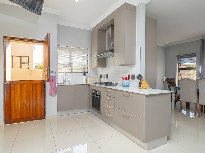 Cluster Rental Monthly In Centurion - Photo 2