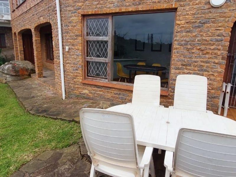 House Rental Monthly In Margate - Photo 2