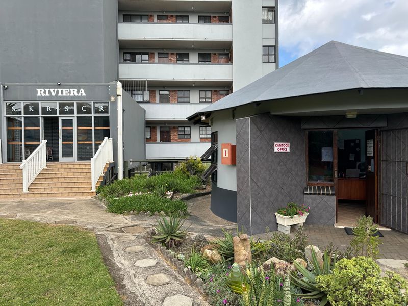 Apartment For Sale In Port Shepstone - Photo 2