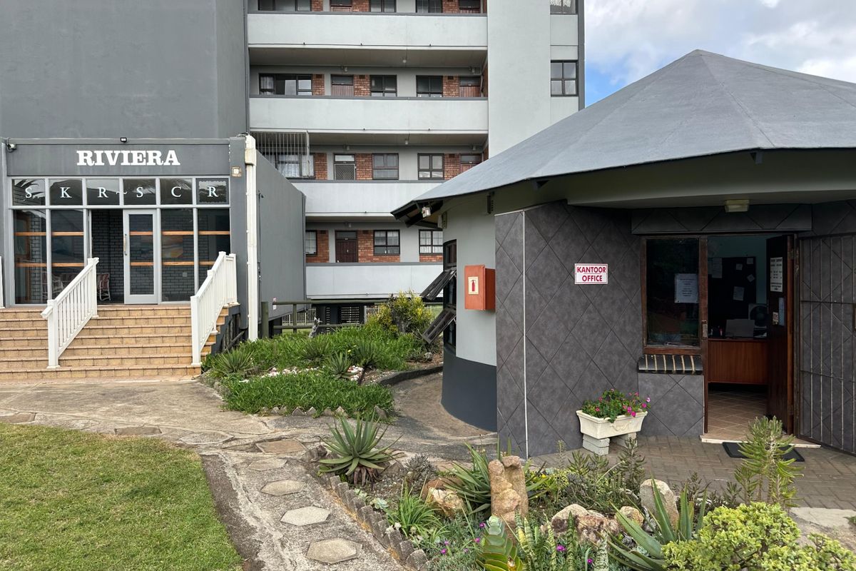 Apartment For Sale In Port Shepstone - Photo 2