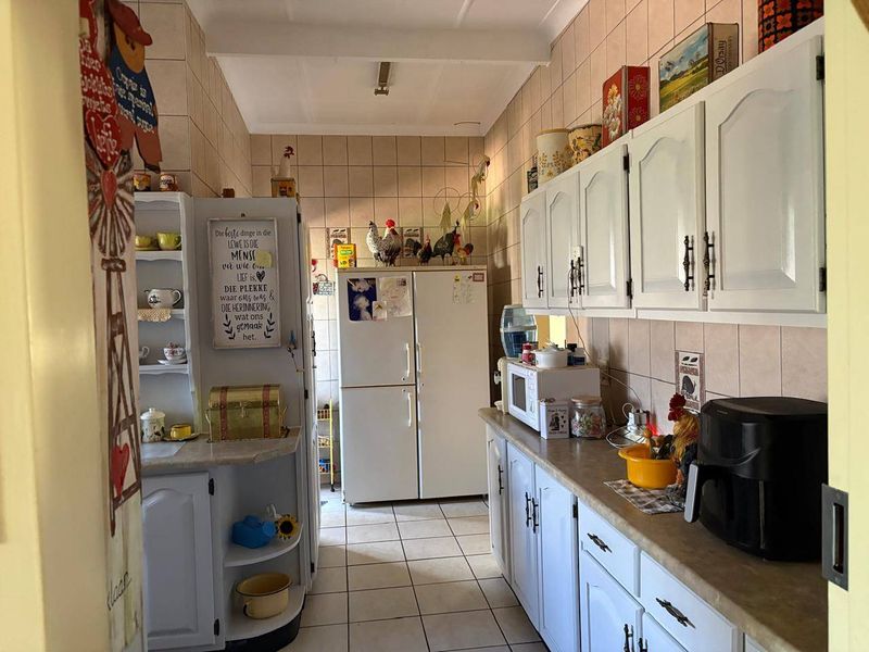 House For Sale In Boksburg - Photo 2