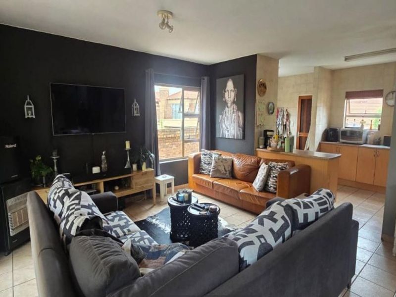 House For Sale In Kempton Park - Photo 6