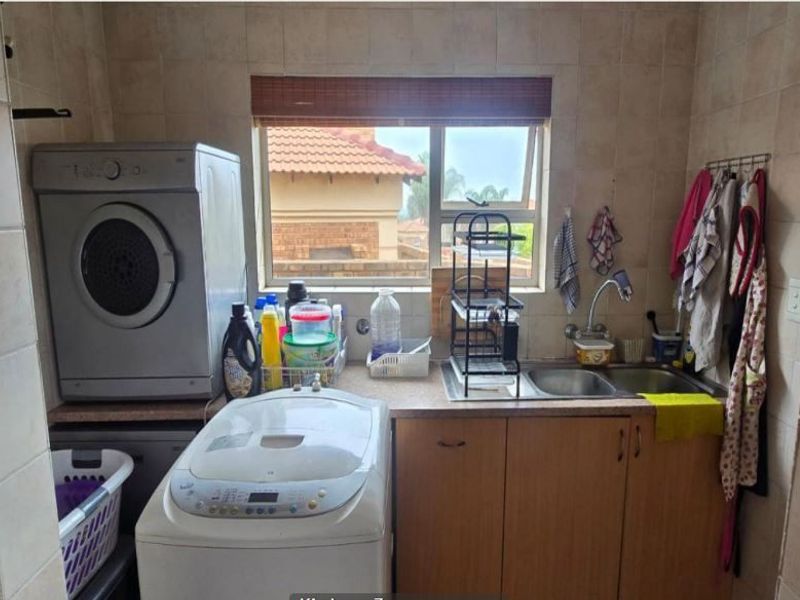 House For Sale In Kempton Park - Photo 5