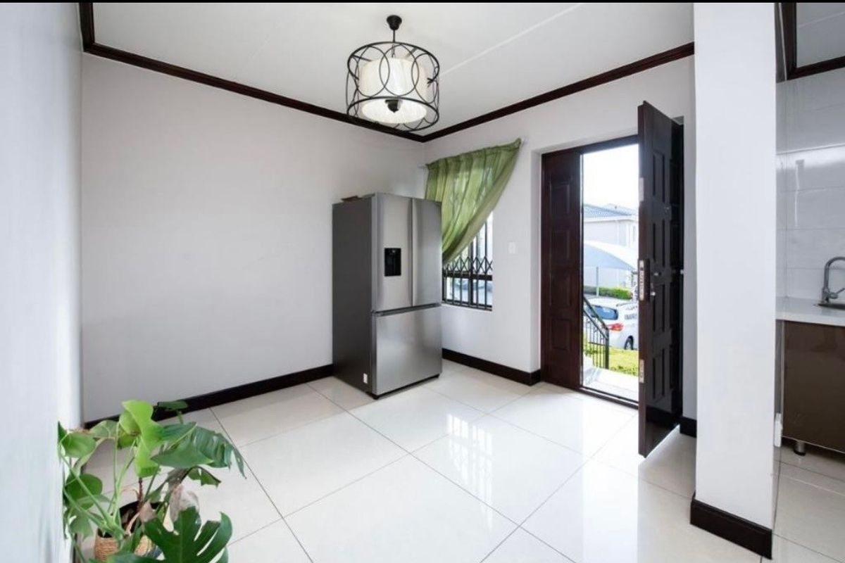 Cluster Rental Monthly In Midrand - Photo 4
