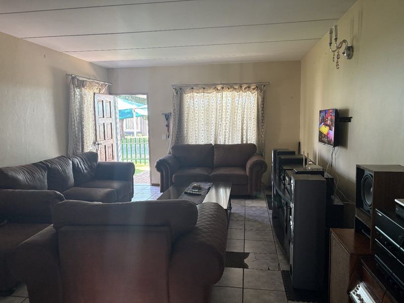 Apartment For Sale In Boksburg - Photo 6