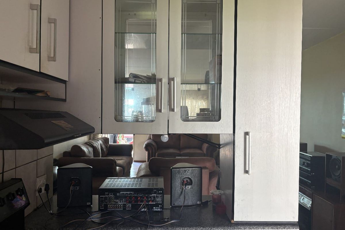 Apartment For Sale In Boksburg - Photo 3