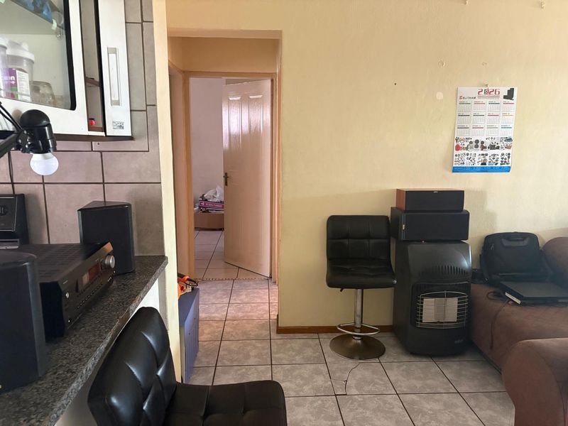 Apartment For Sale In Boksburg - Photo 4
