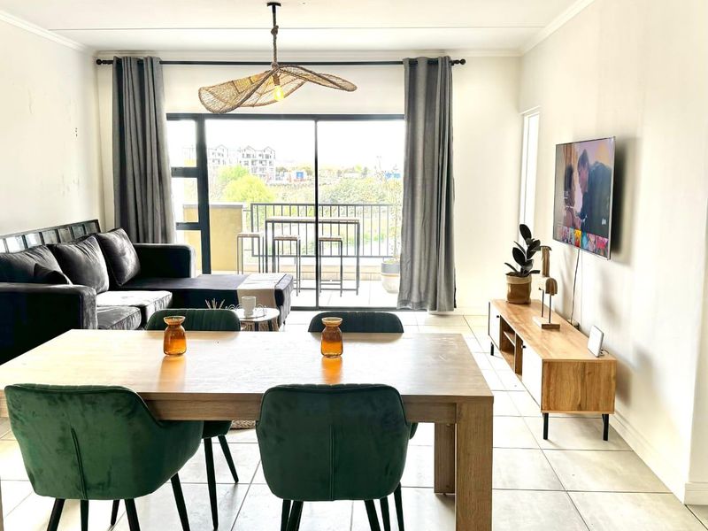 Apartment Rental Monthly In Midrand - Photo 2