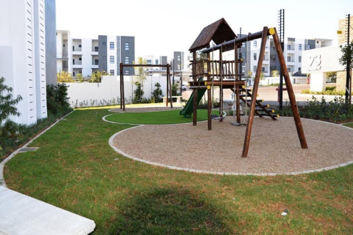 Apartment For Sale In Midrand - Photo 4