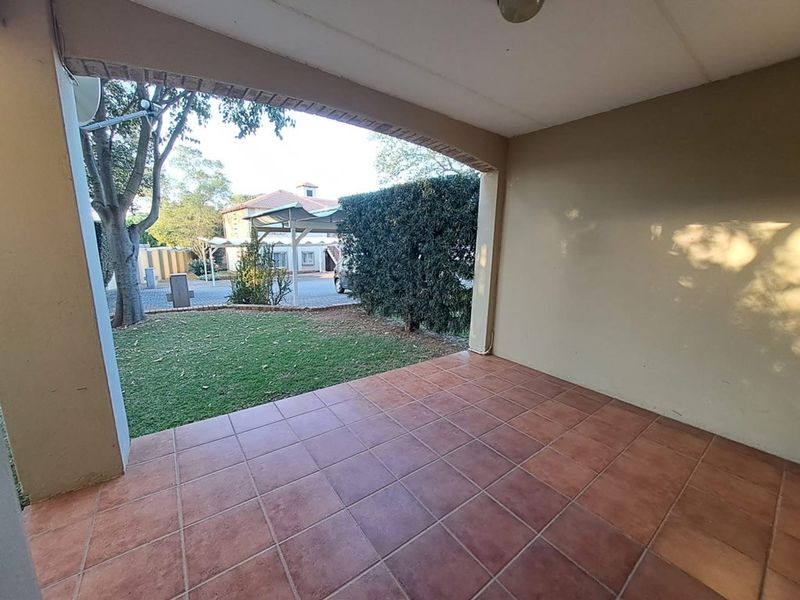 Apartment Rental Monthly In Randburg - Photo 5