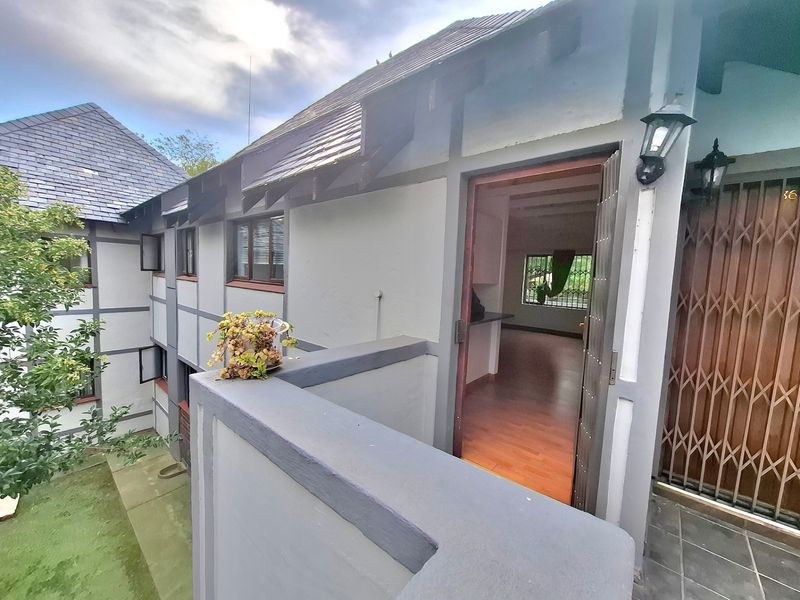 Apartment Rental Monthly In Sandton - Photo 3