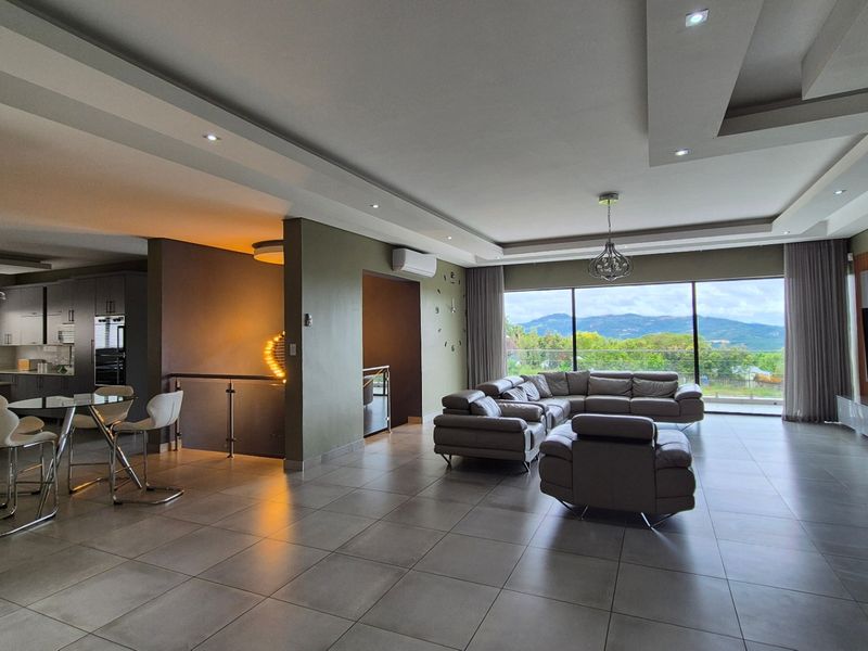 House For Sale In Nelspruit - Photo 3