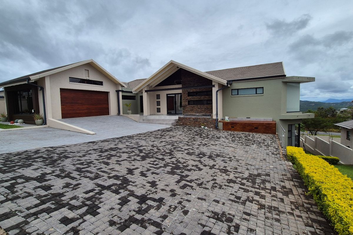 House For Sale In Nelspruit - Photo 2